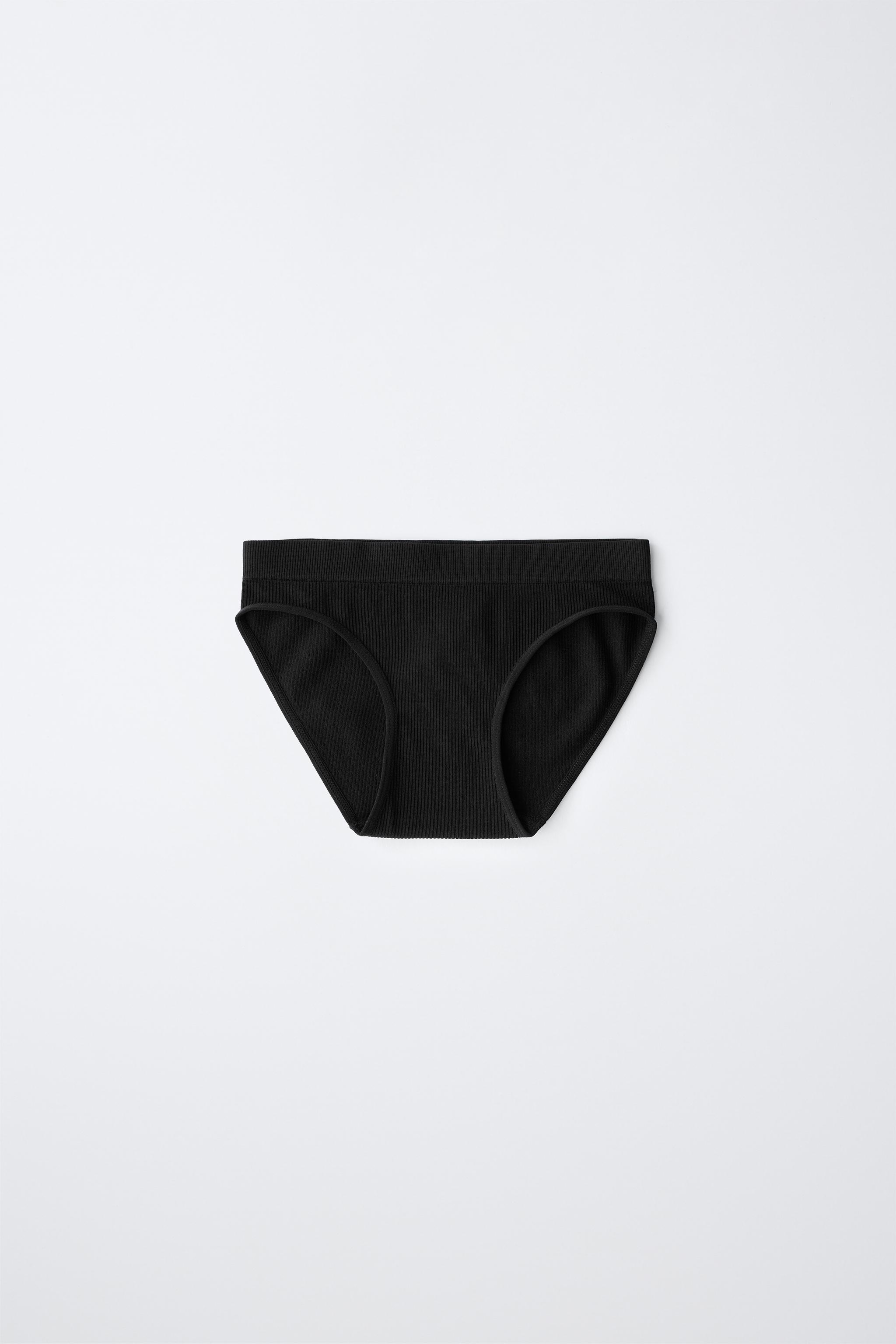 8-14 YEARS/ THREE-PACK SEAMLESS UNDERWEAR